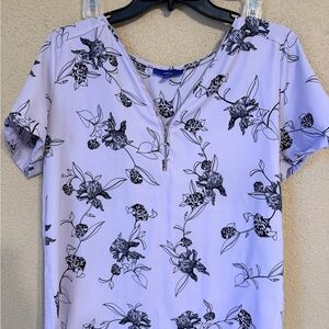 Apt. 9 Lavender Floral Zip-Front Short Sleeve Top